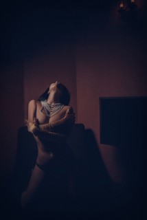    ,  relax-man HENESSY