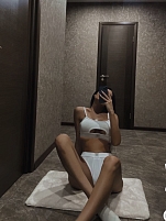 Девушка массажистка Мия, салон Мия фото №3