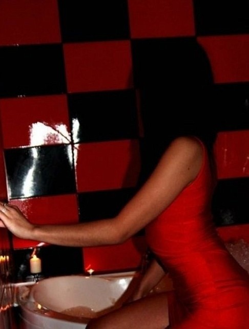 Девушка массажистка Мария, салон Venezia